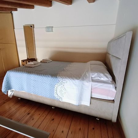 Mary'S Bright Apartment - Corfu Old Town Extérieur photo