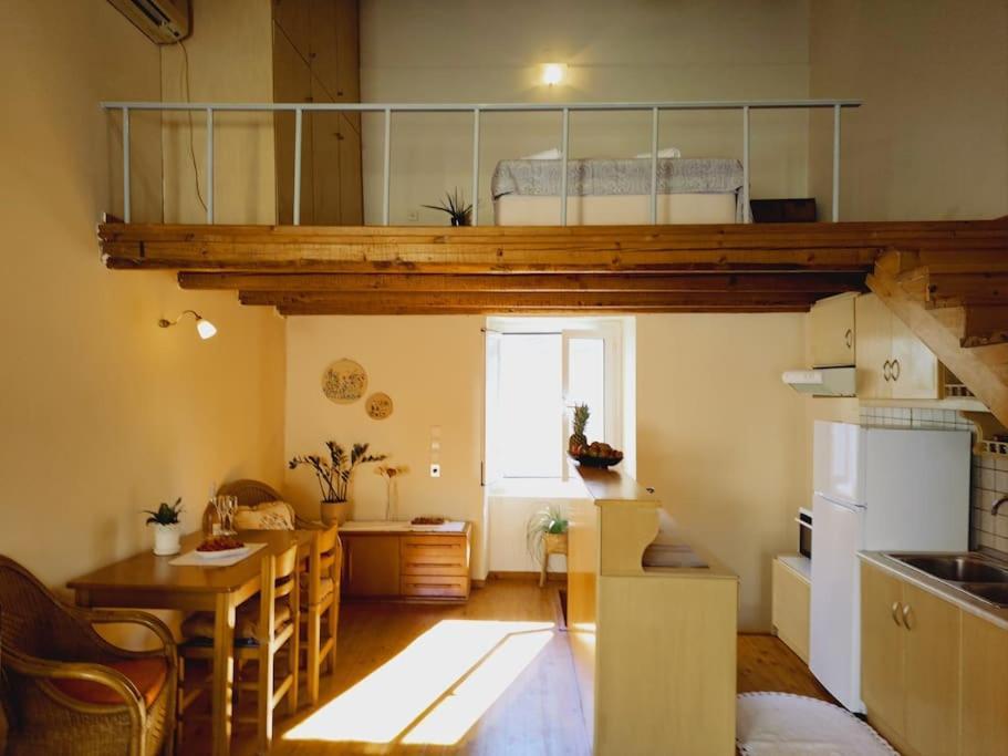Mary'S Bright Apartment - Corfu Old Town Extérieur photo