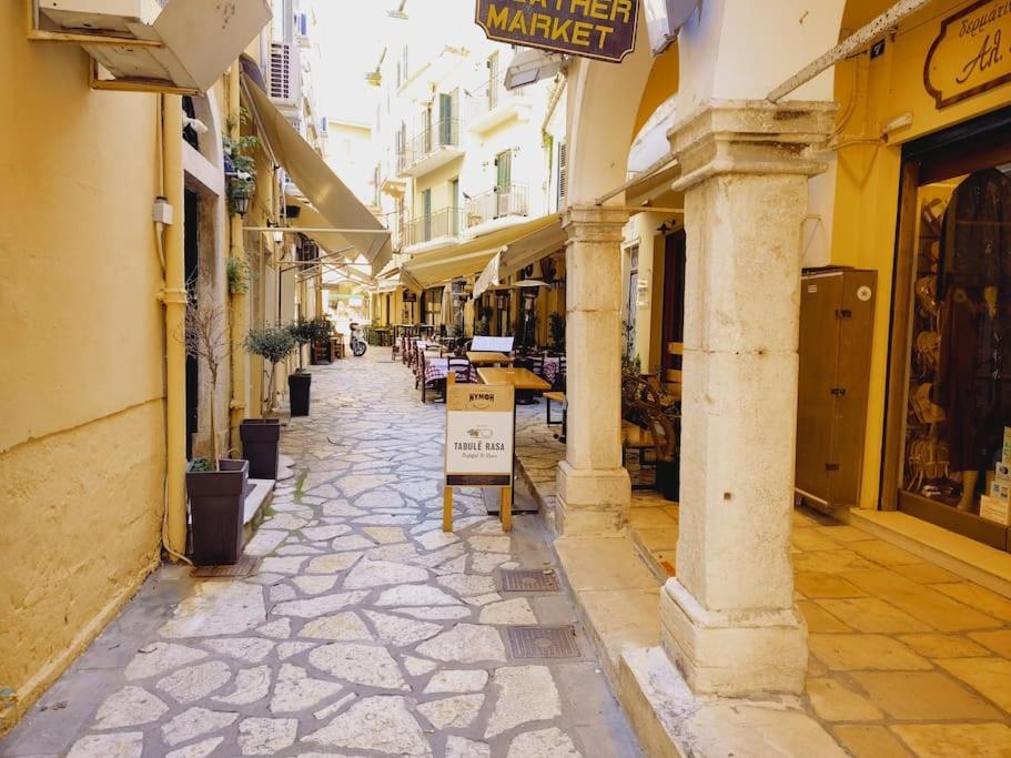 Mary'S Bright Apartment - Corfu Old Town Extérieur photo